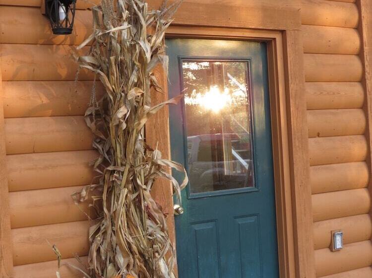 Bed and Breakfast Oak Creek Lodge