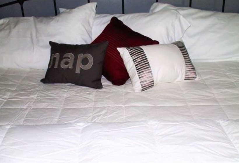 Bed and Breakfast Oak Creek Lodge