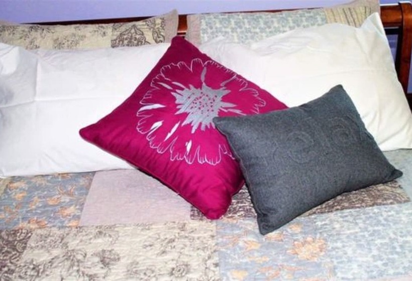 Bed and Breakfast Oak Creek Lodge