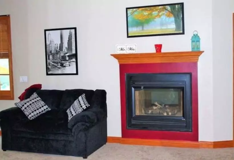 Aamiaismajoitus (B&B) Oak Creek Lodge