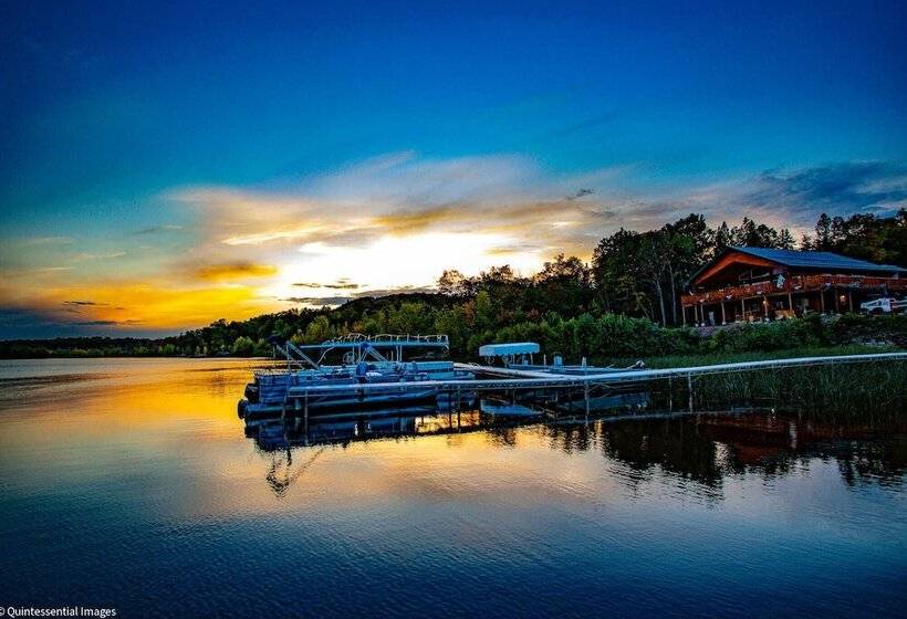 Отель Aj S Lodge And Oven