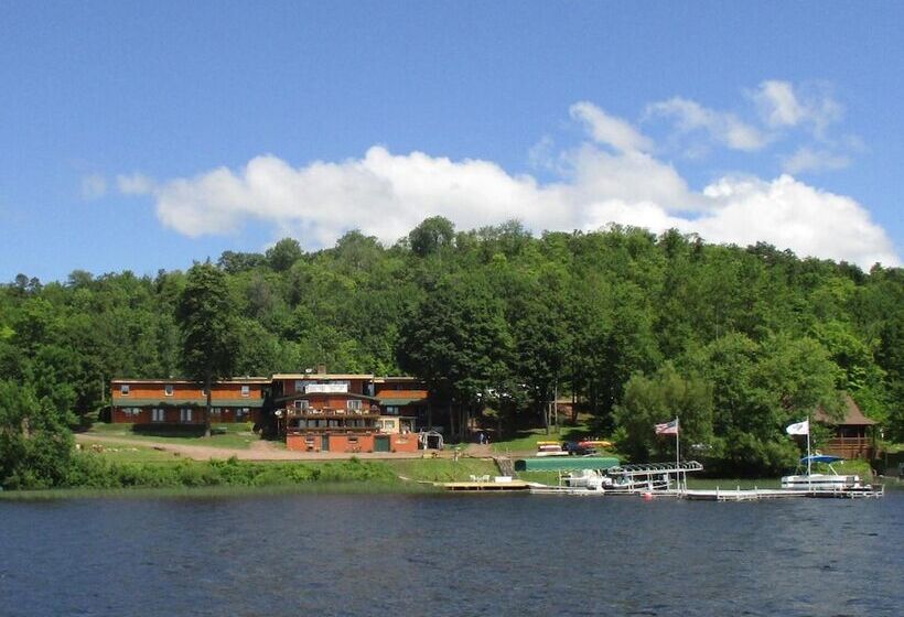 Отель Aj S Lodge And Oven