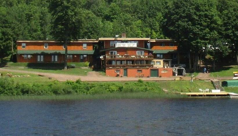 Отель Aj S Lodge And Oven