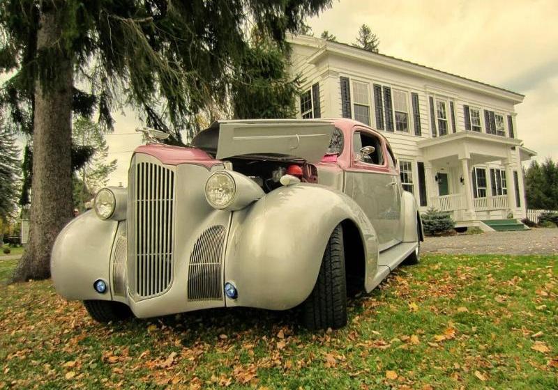 Mariaville Lake Bed And Breakfast