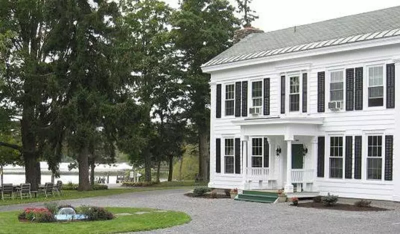 Mariaville Lake Bed And Breakfast