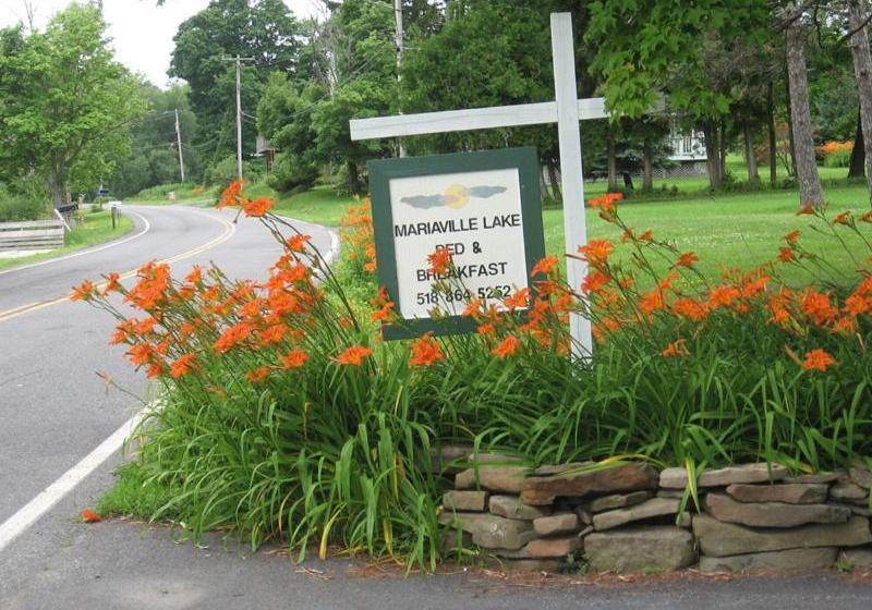Mariaville Lake Bed And Breakfast