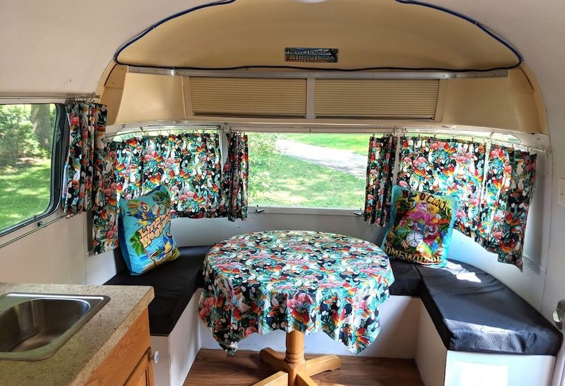 New River Cabins And Tiny Houses