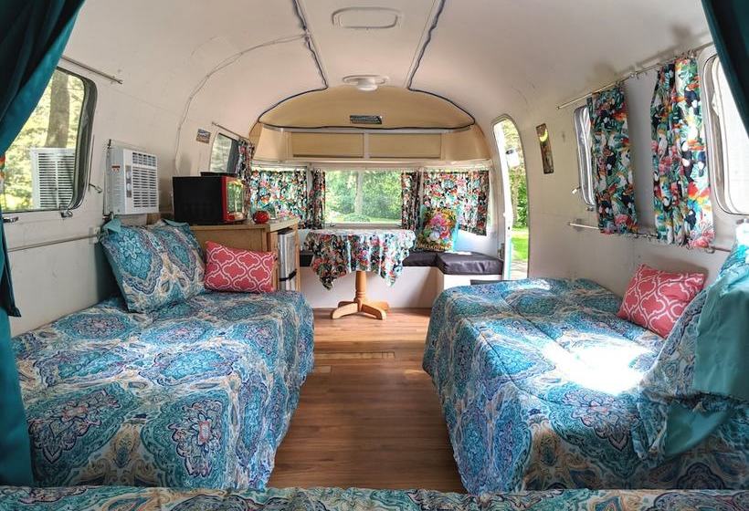 New River Cabins And Tiny Houses