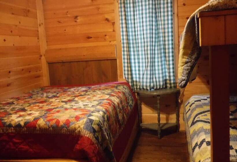 Riverbay Adventure Inn