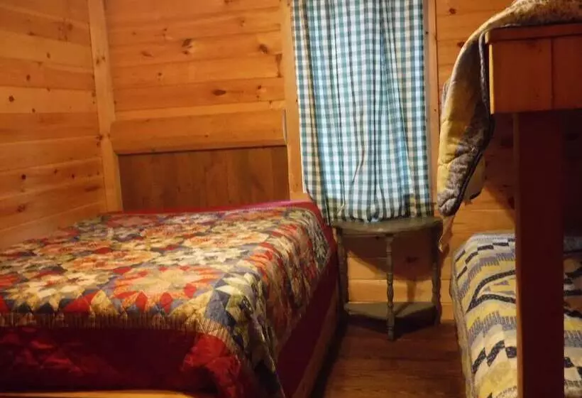 Riverbay Adventure Inn