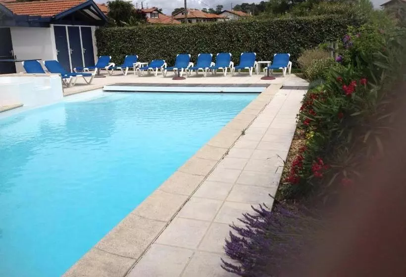 Abaca Ypua Hotel Restaurant