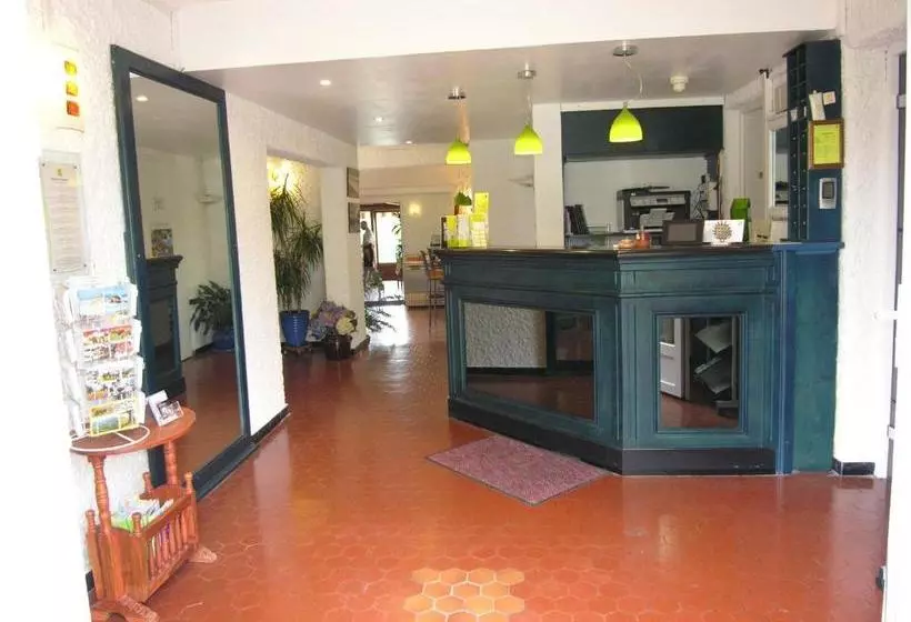 Abaca Ypua Hotel Restaurant