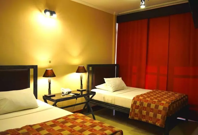 Aspen Hotel & Apart