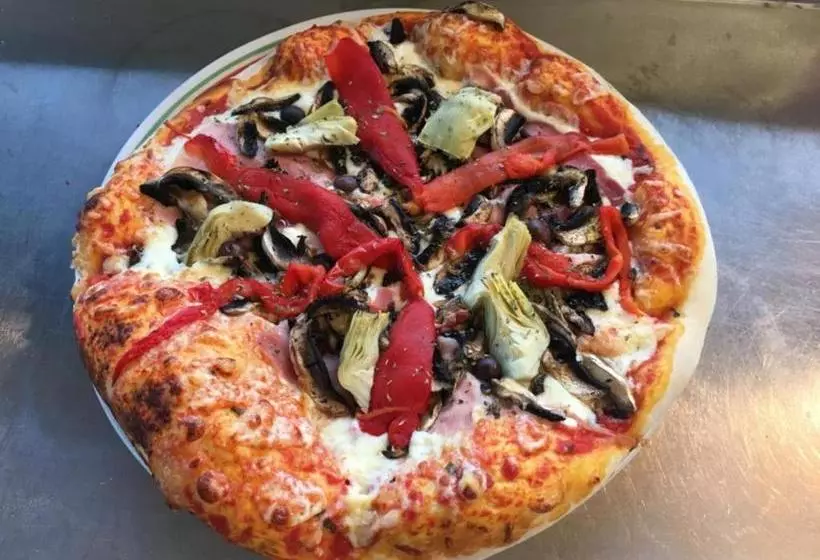 ホテル Auberge De Calendal