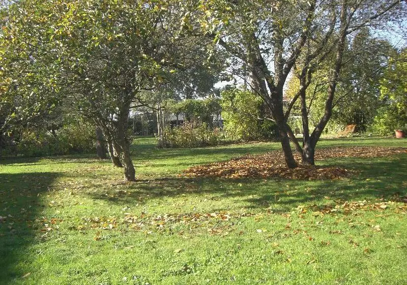 בית מלון כפרי Auberge De Launay