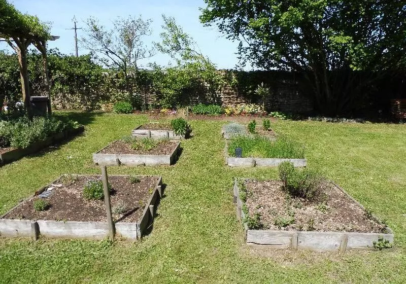 בית מלון כפרי Auberge De Launay