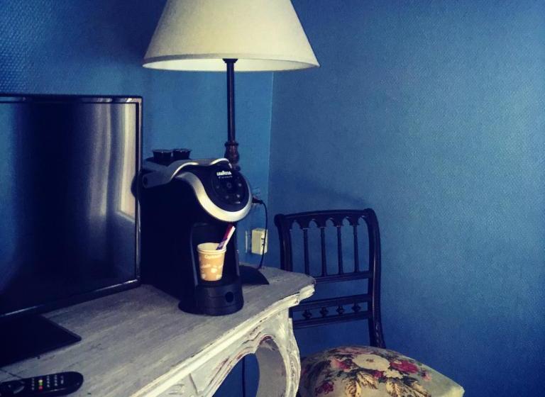 هتل Auberge Le Luberon