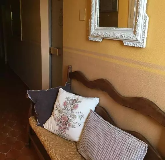 酒店 Auberge Le Luberon