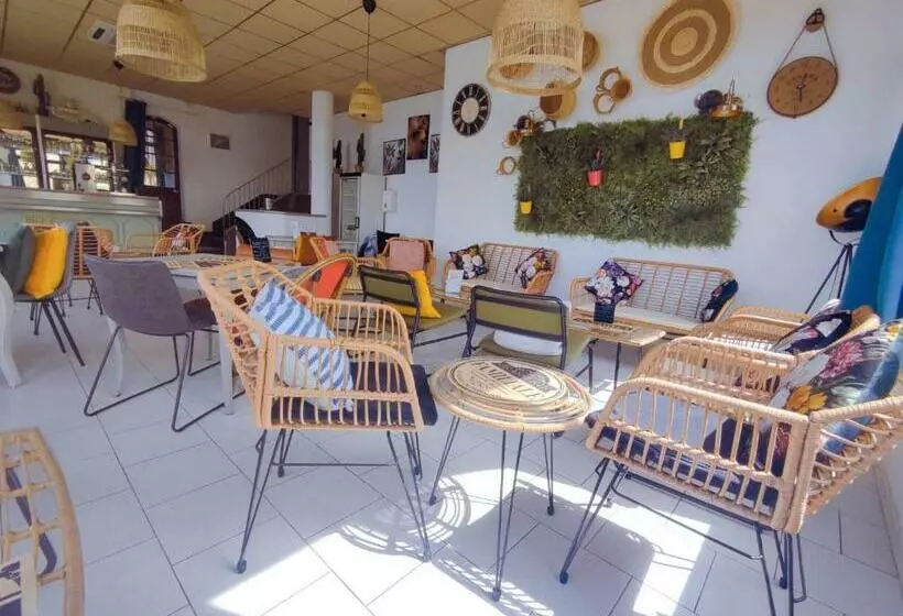 Отель Gabrielle Hôtel