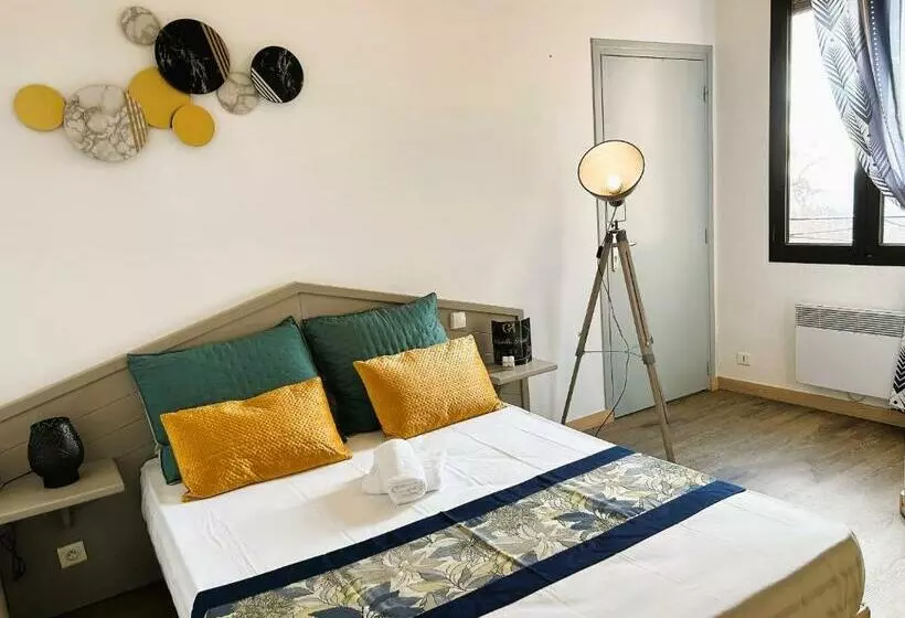 Отель Gabrielle Hôtel