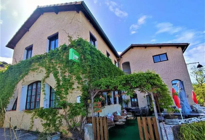 Отель Gabrielle Hôtel