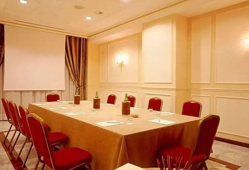 Grand Hotel Vanvitelli