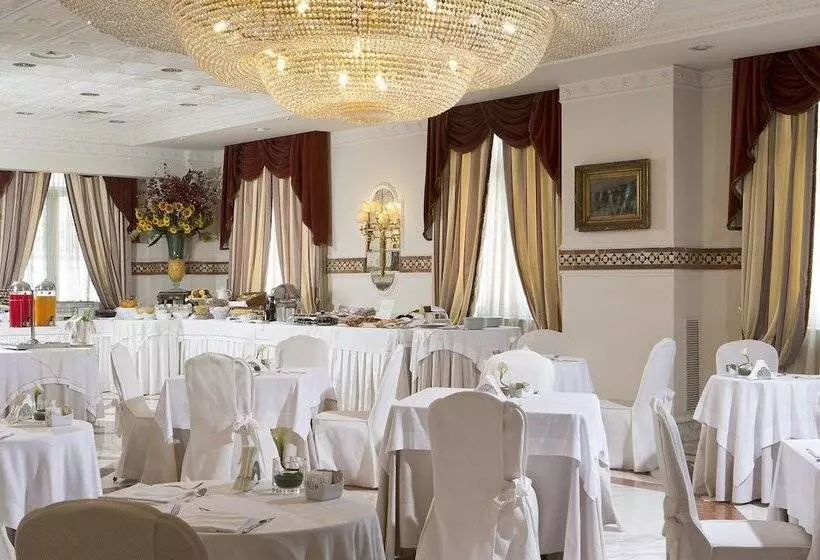 Grand Hotel Vanvitelli