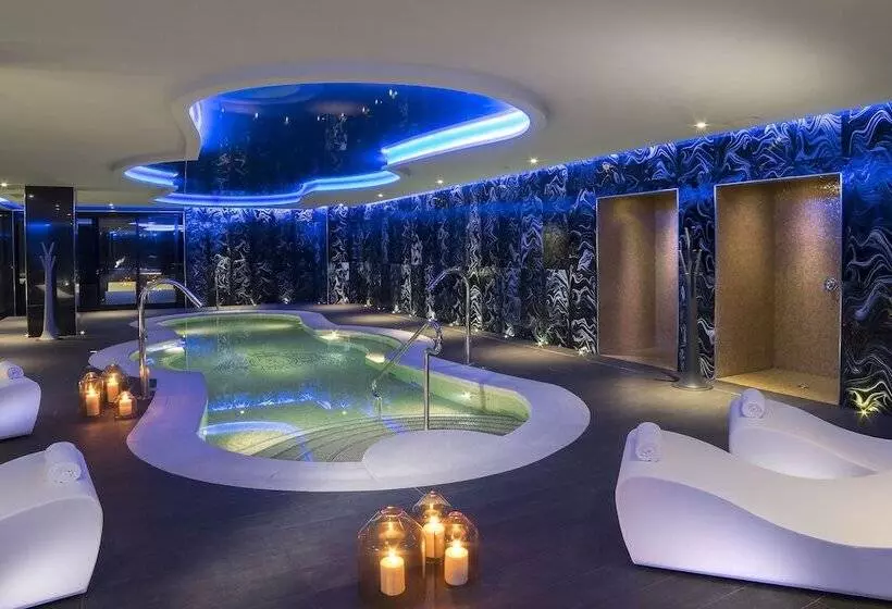 Grand Hotel Vanvitelli