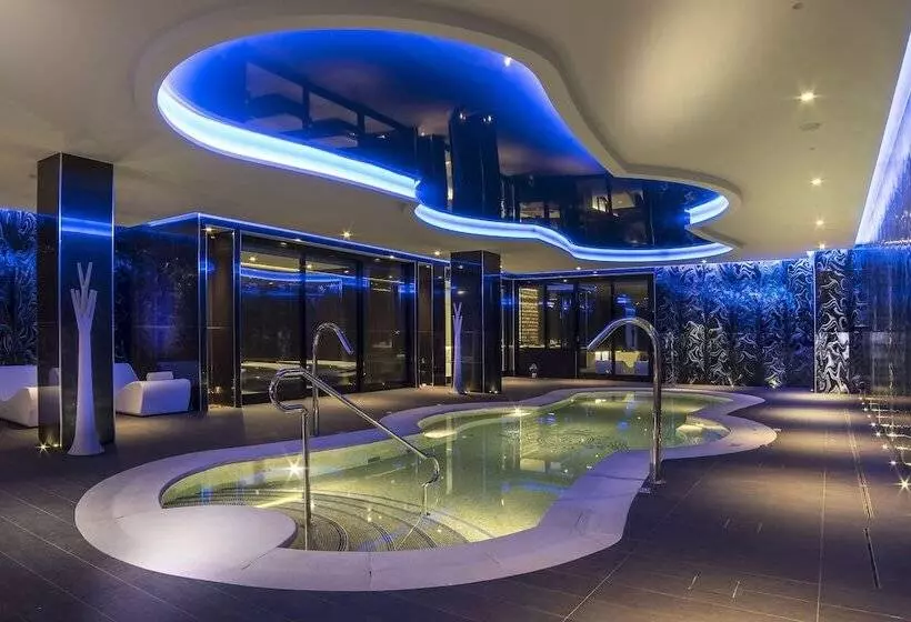 Grand Hotel Vanvitelli