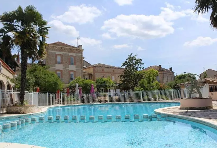 בית מלון כפרי Hôtel Résidence Larroque