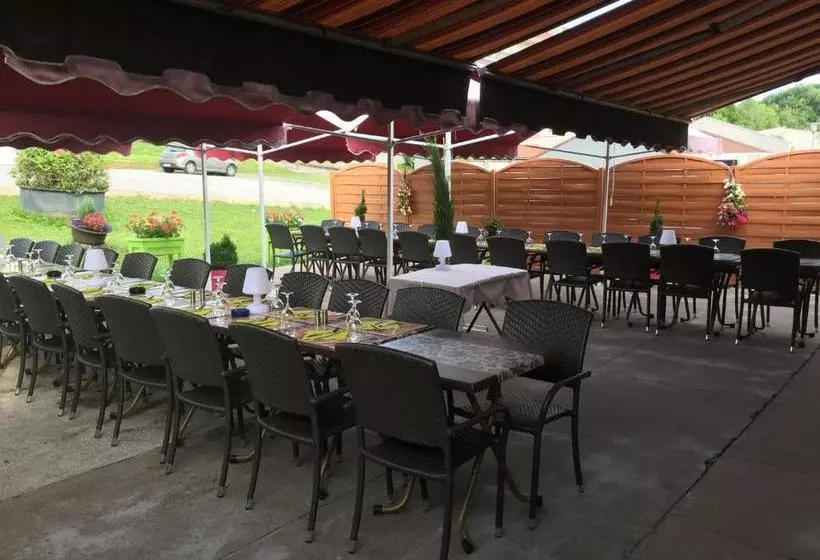 Hotel Hôtel Le Bambi