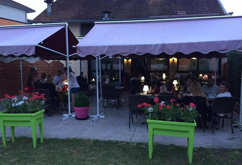 Hotel Hôtel Le Bambi