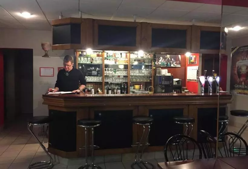 Hotel Hôtel Le Bambi