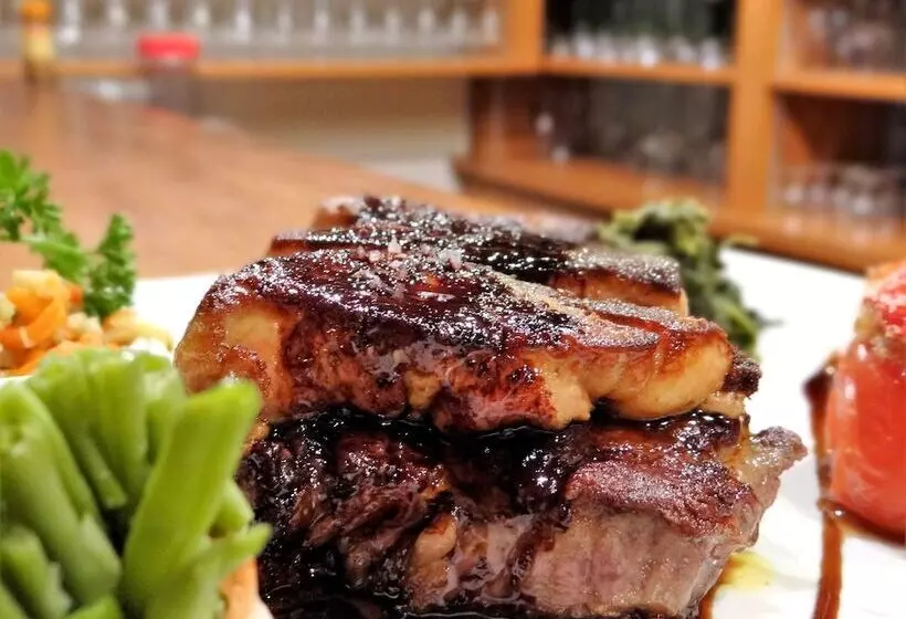 Отель Hôtel Le Bellevue