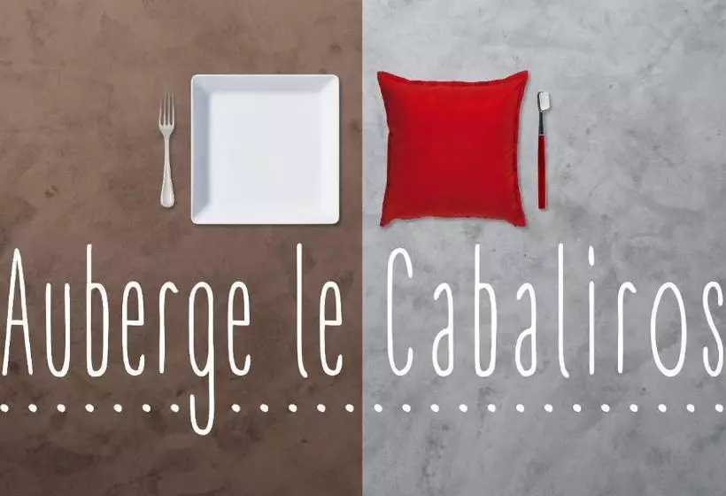 ホテル Auberge Le Cabaliros