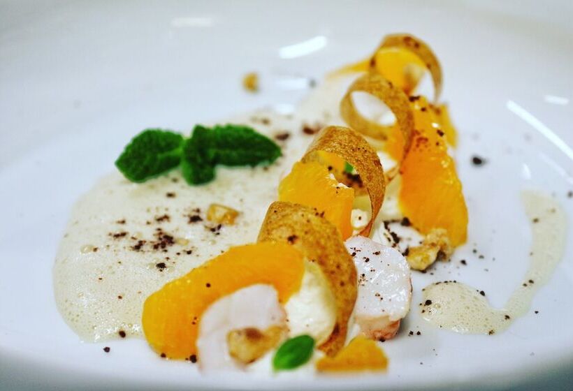 هتل Hôtel Restaurant Le Clos Fleuri