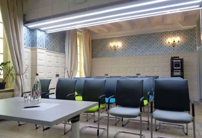 Отель Hôtel Le Maxime   Best Western Signature Collection