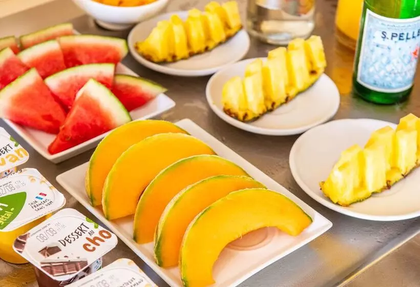 Отель Hôtel Le Maxime   Best Western Signature Collection