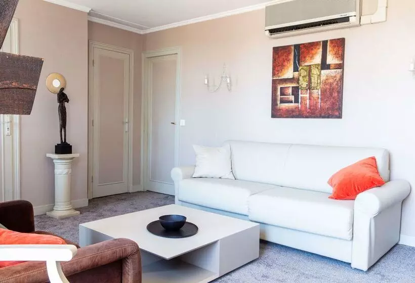 Отель Hôtel Le Maxime   Best Western Signature Collection