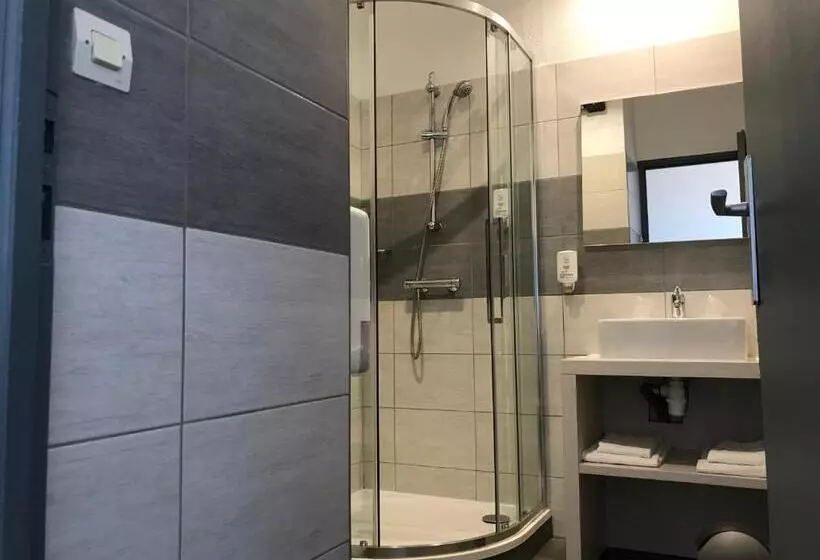 호텔 Le Regina Hôtel Et Restaurant Canet Plage