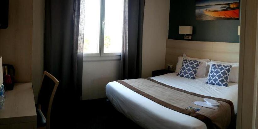 هتل Le Regina Hôtel Et Restaurant Canet Plage