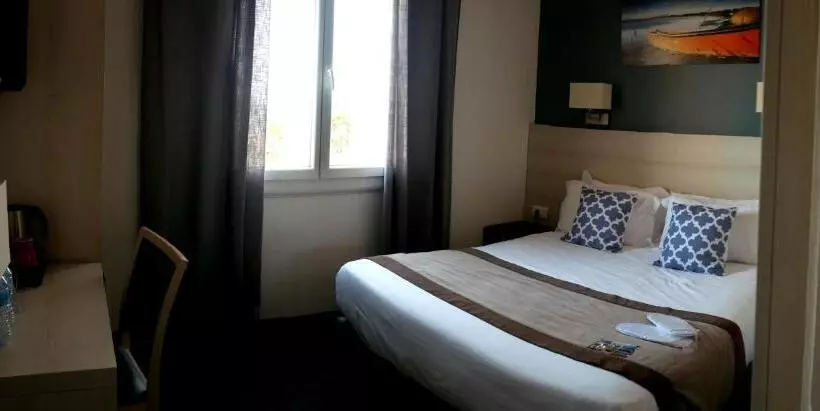 호텔 Le Regina Hôtel Et Restaurant Canet Plage