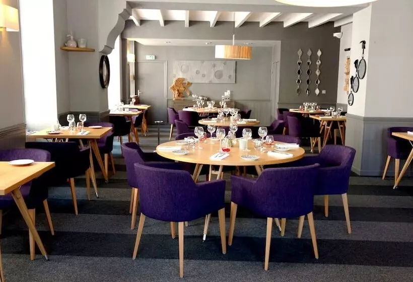 ホテル Logis Hostellerie De L'abbaye