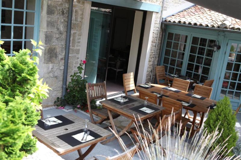 Hotel Logis Hostellerie De L'abbaye