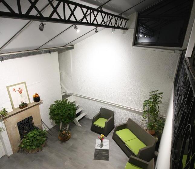 Logis Hotel L Ange Couronne