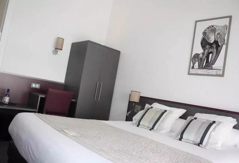 호텔 Logis Hôtel Restaurant La Citadelle