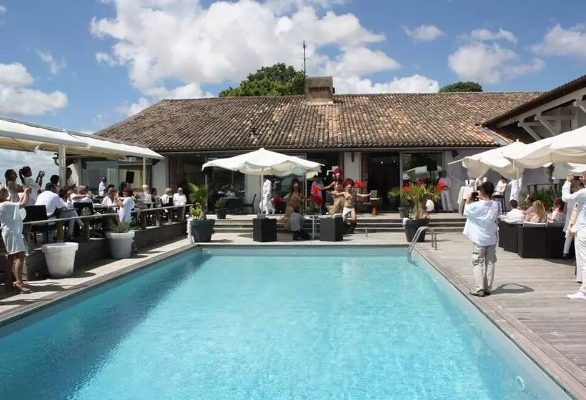 호텔 Logis Hôtel Restaurant La Citadelle