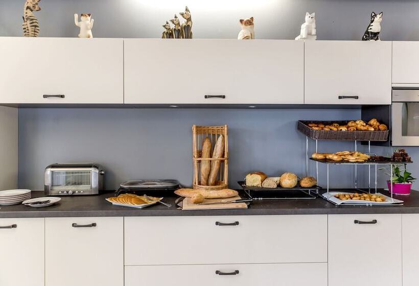 酒店 Logis Hôtel Restaurant La Citadelle