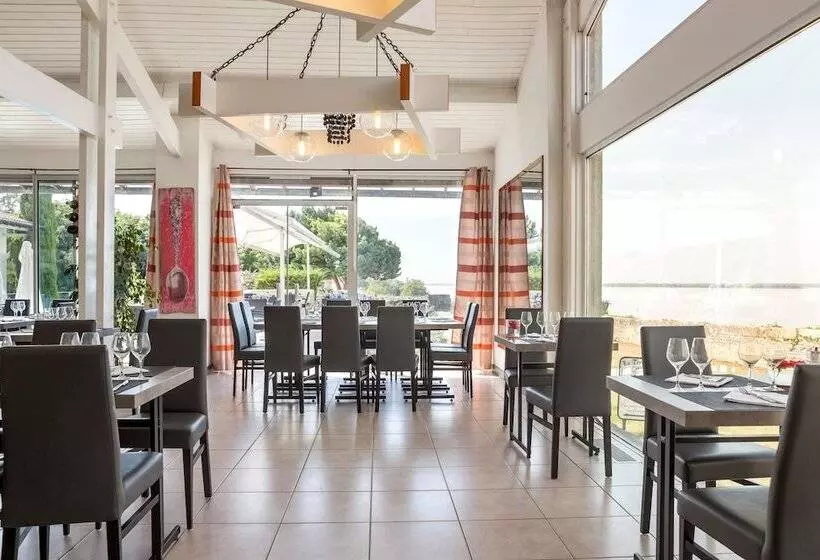 호텔 Logis Hôtel Restaurant La Citadelle