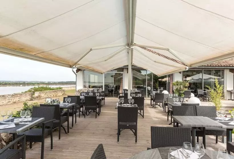 호텔 Logis Hôtel Restaurant La Citadelle